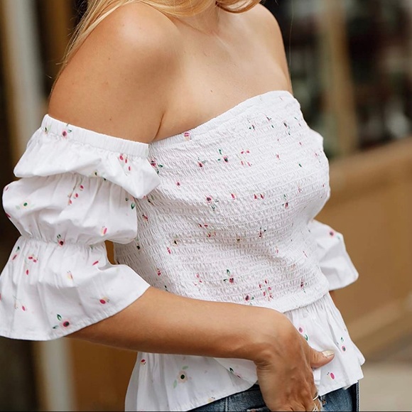 Amazon The Drop white floral off shoulder crop top - Picture 2 of 7
